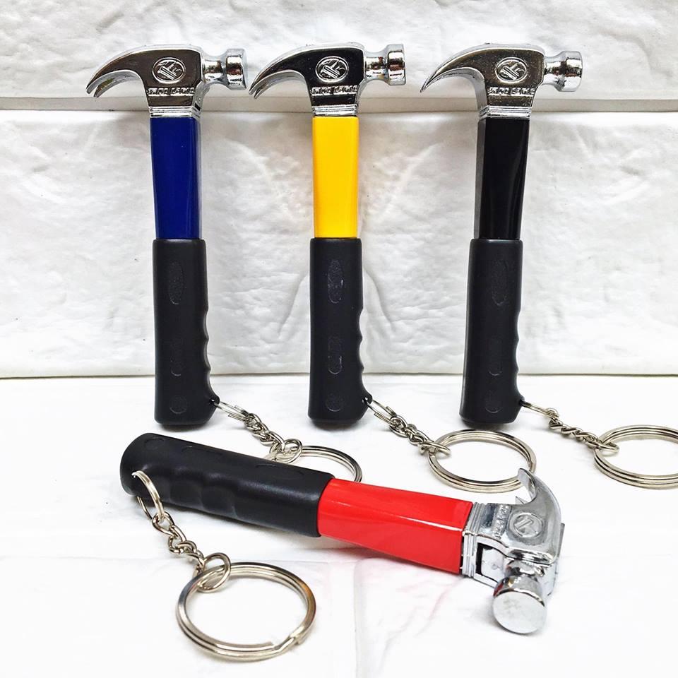 BẬT LỬA MÓC KHÓA HÌNH CÂY BÚA ĐÓNG ĐINH