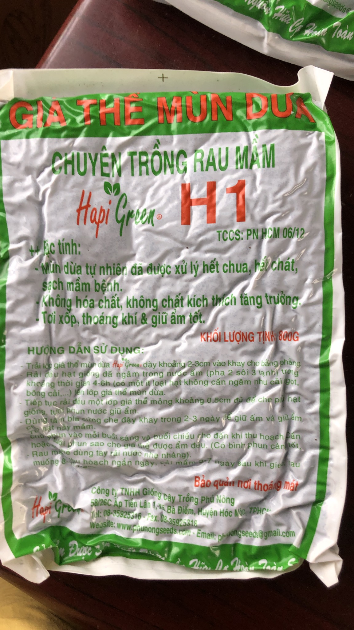 Giá thể mùn dừa Hapi Green H1 trồng rau mầm túi 800g