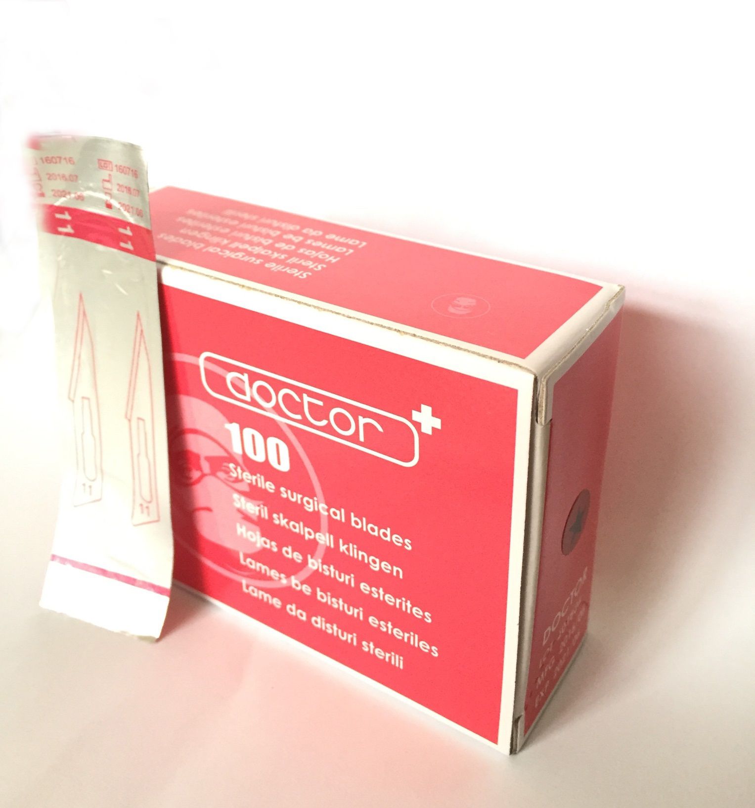 Lưỡi Dao Mổ Doctor Số 11 - Hộp 100 Lưỡi Dao