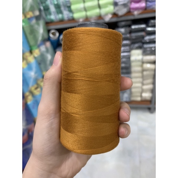 Chỉ may màu vàng bò sợi 40/2 chất lượng giá rẻ - Chỉ may công nghiệp (mã 105)