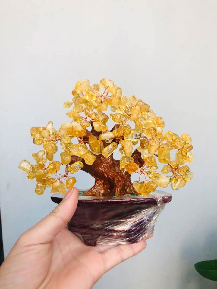 Cây đá thạch anh vàng tài lộc