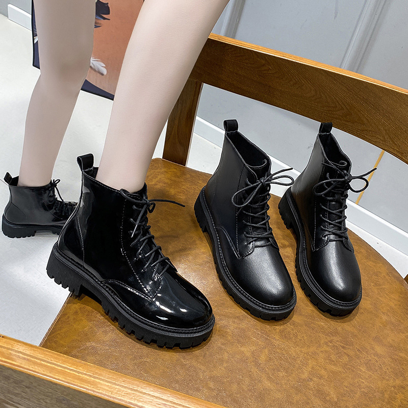 [Hoàn Tiền 15%]Giày boost nữ Viền kẻ Hot trend 2021, giày bốt nữ chất liệu da siêu đẹp đi học đi chơi