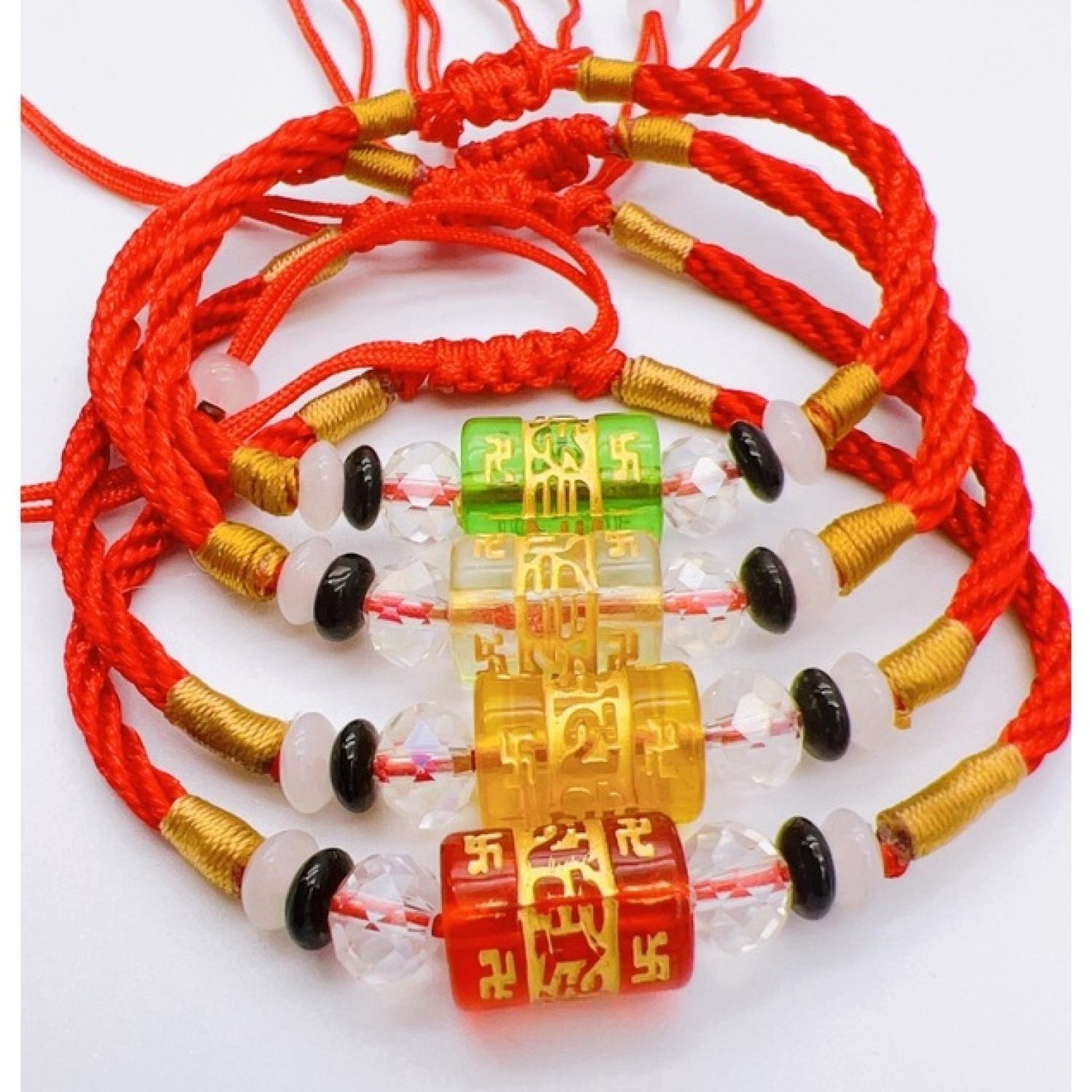 Vòng tay chỉ đỏ lu thống - đeo tay may mắn