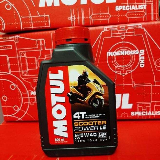 1 chai nhớt motul scooter power le 0.8l nhớt xe ga