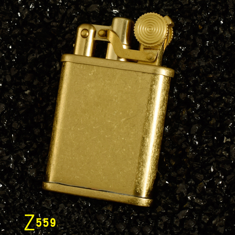 Bật lửa xăng đá bấc ultimate justice ZORO BRASS , đồng thau bấm tay lên lửa nhiều mẫu độc đáo đẹp bề