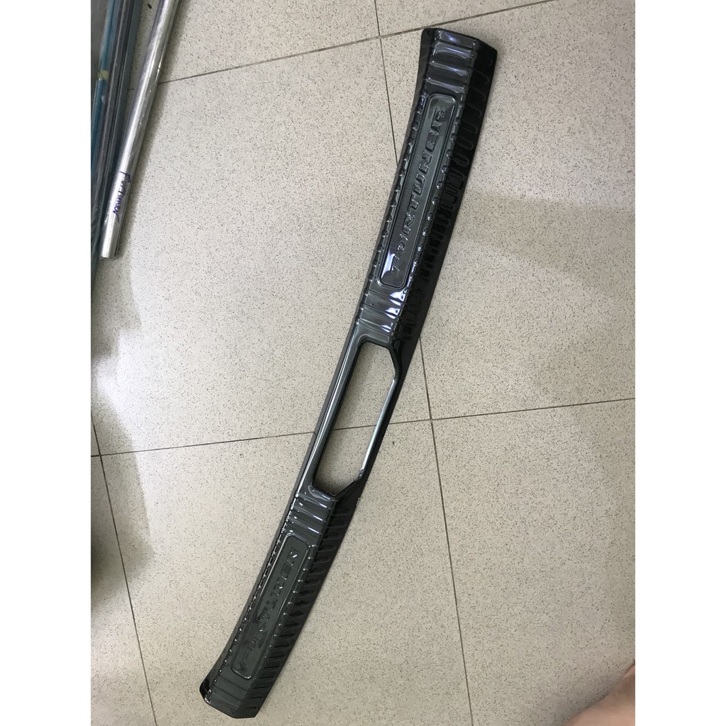 Chống trầy cốp trong TITAN xe Toyota Fortuner 2017- 2019, 2020 2021 2022