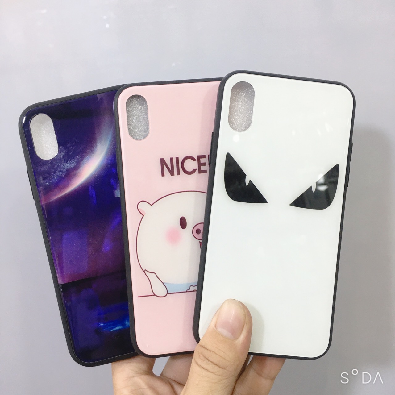 Ốp lưng iPhone X/ Xs Mặt lưng kính in hình dễ thương