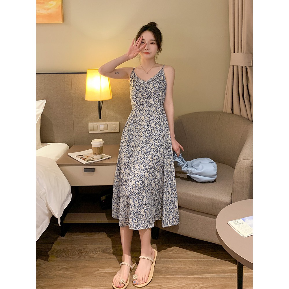 Váy 2 dây hoa nhí dáng xòe xinh