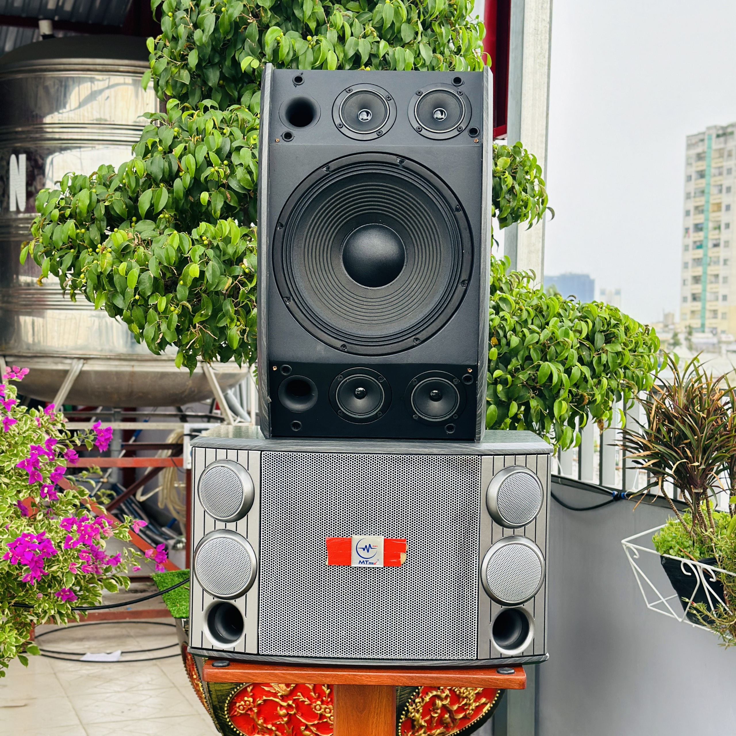 Loa karaoke 3 tấc BMB 2000SE  Loa karaoke bass 30cm - 3 đường tiếng - 1 Bass 2 Treble 2 Mid - Hàng n