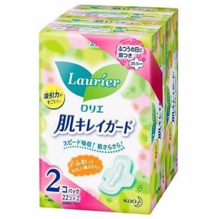 [Freeship]Combo 2 gói Băng vệ sinh ban ngày Laurier có cánh 20.5cm của Nhật Bản( 1 gói 22 miếng) by Shop LocNgo