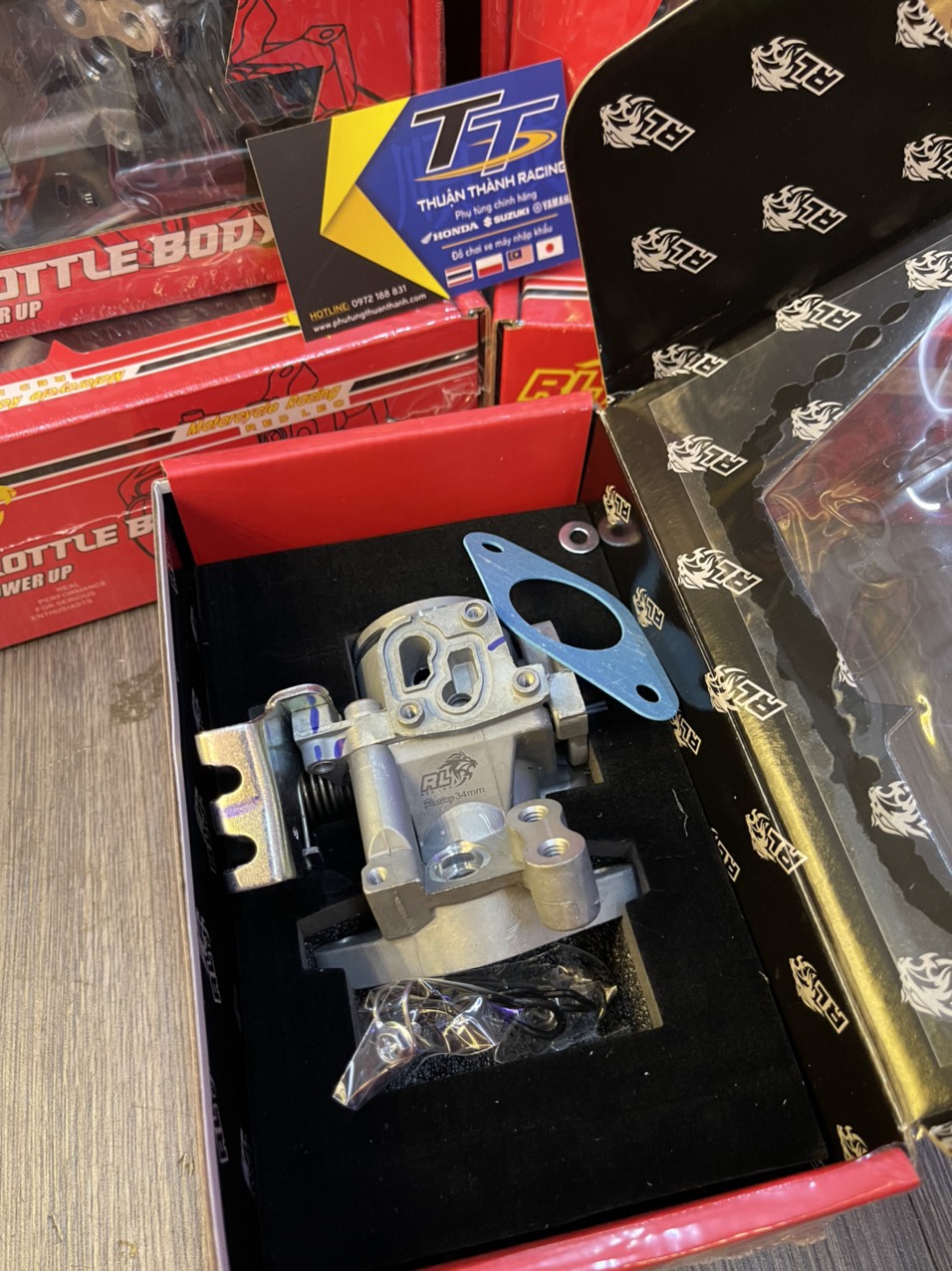 Họng xăng độ Redleo winner - RL xe Winner