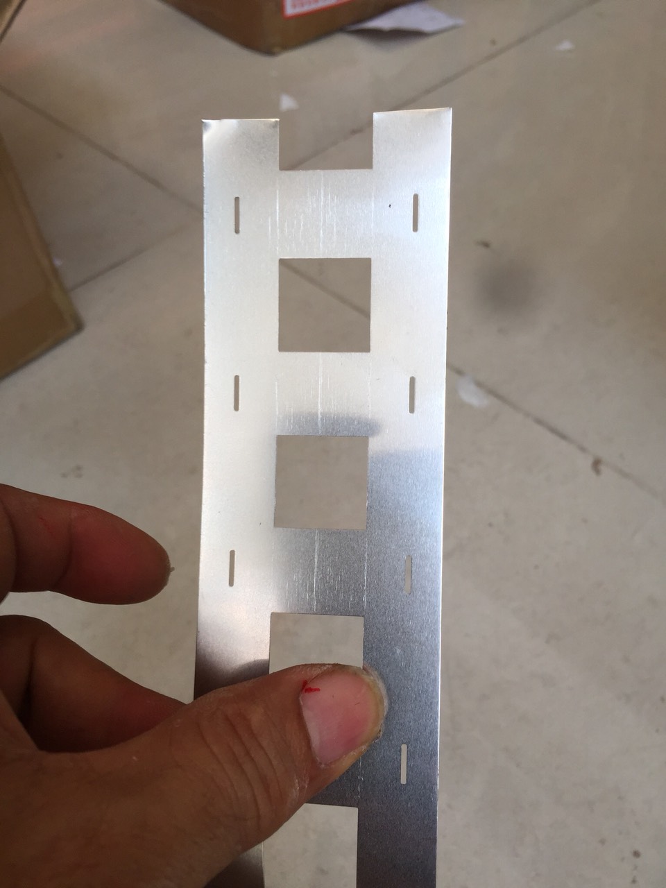 Kẽm nickel hàn 2p 3p 4p dày 0.2mm pin 32650