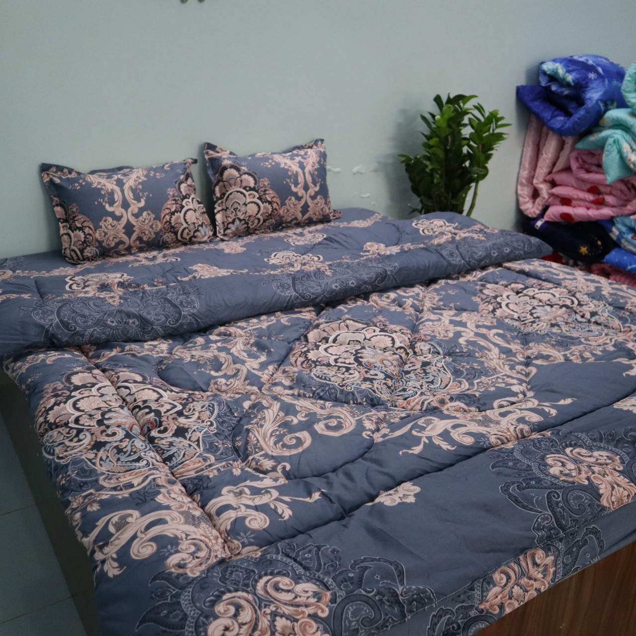 Set chăn phao + ga gối (Có Video) màu kẻ và hoa lá(, chăn phao 5 món, chăn mền người lớn, chăn ngủ, chăn bông, chăn phao mùa đông chần bông, chăn phao siêu nhẹ, chăn phao chần bông dày, chăn phao 4 mùa, bộ chăn phao 5 món  revato