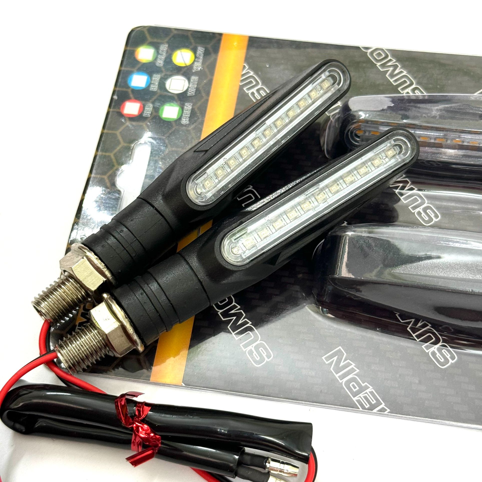 Cặp xi nhan F6 chạy đuổi nhau L19 giá rẻ 2 màu ntphukien99
