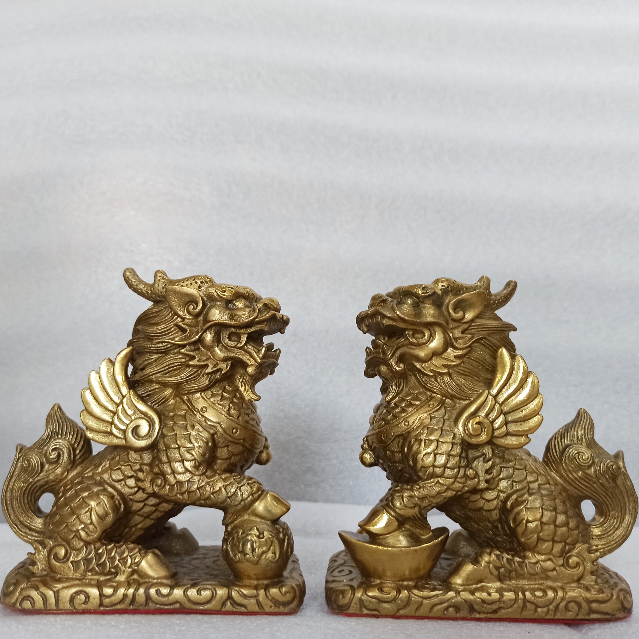 Cặp kỳ lân đồng vàng phong thuỷ, kỳ lân bằng đồng