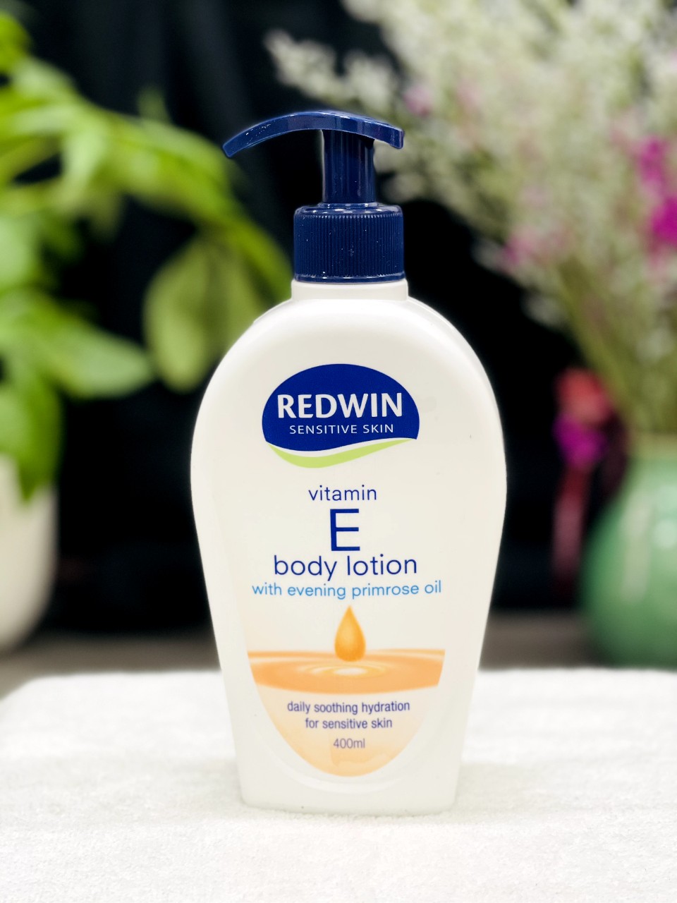 Kem Vitamin E Redwin Body dưỡng ẩm toàn thân chai 400ml - Dưỡng ẩm |  innisfreez.com