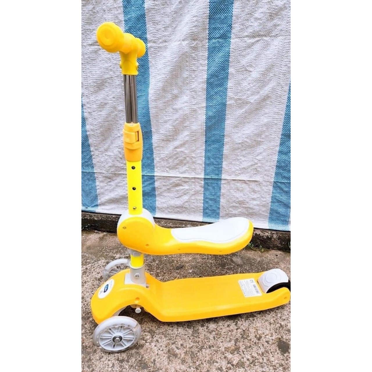 Xe trượt Scooter đa năng vừa là xe trượt vừa là xe chòi chân