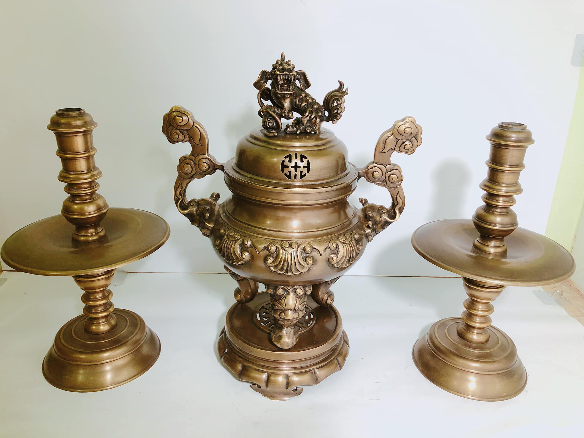 ĐỒ ĐỒNG Ý YÊN - Bộ Tam Sự Sòi 50 bày biện Ban Thờ mang đến sự  may mắn  NẶNG 18KG