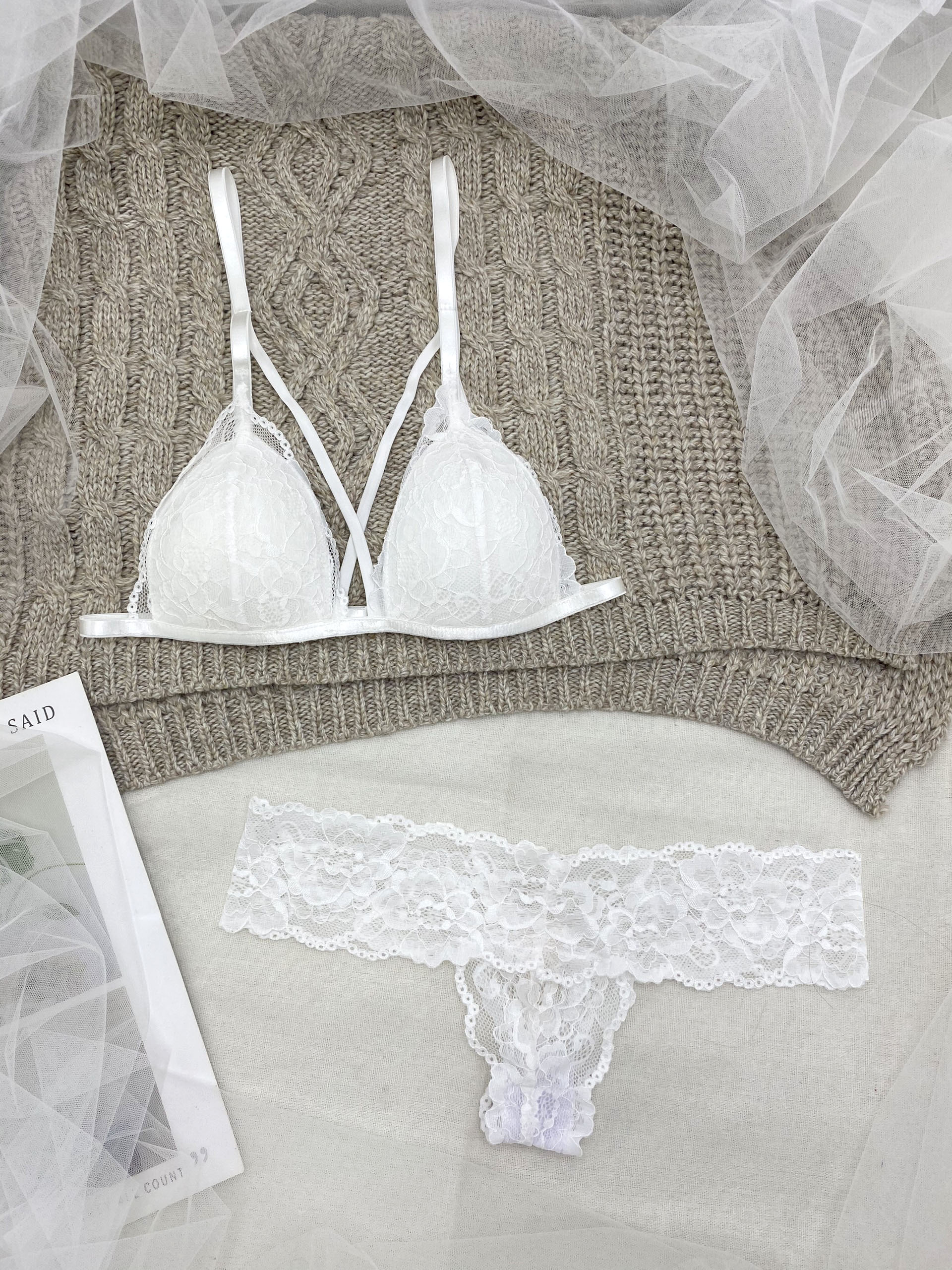 [SALE] Đồ lót nữ gợi cảm màu trắng [đồ lót - áo lót - quần lót - bikini - đồ lót ren - bra - đồ lót giá rẻ - áo ngực - quần lọt khe - đồ lót ren - quần lót bầu - áo lót ren - đồ lót nữ sexy – đồ lót lọt khe]