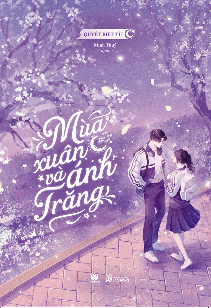 Sách - Mùa xuân và ánh trăng
