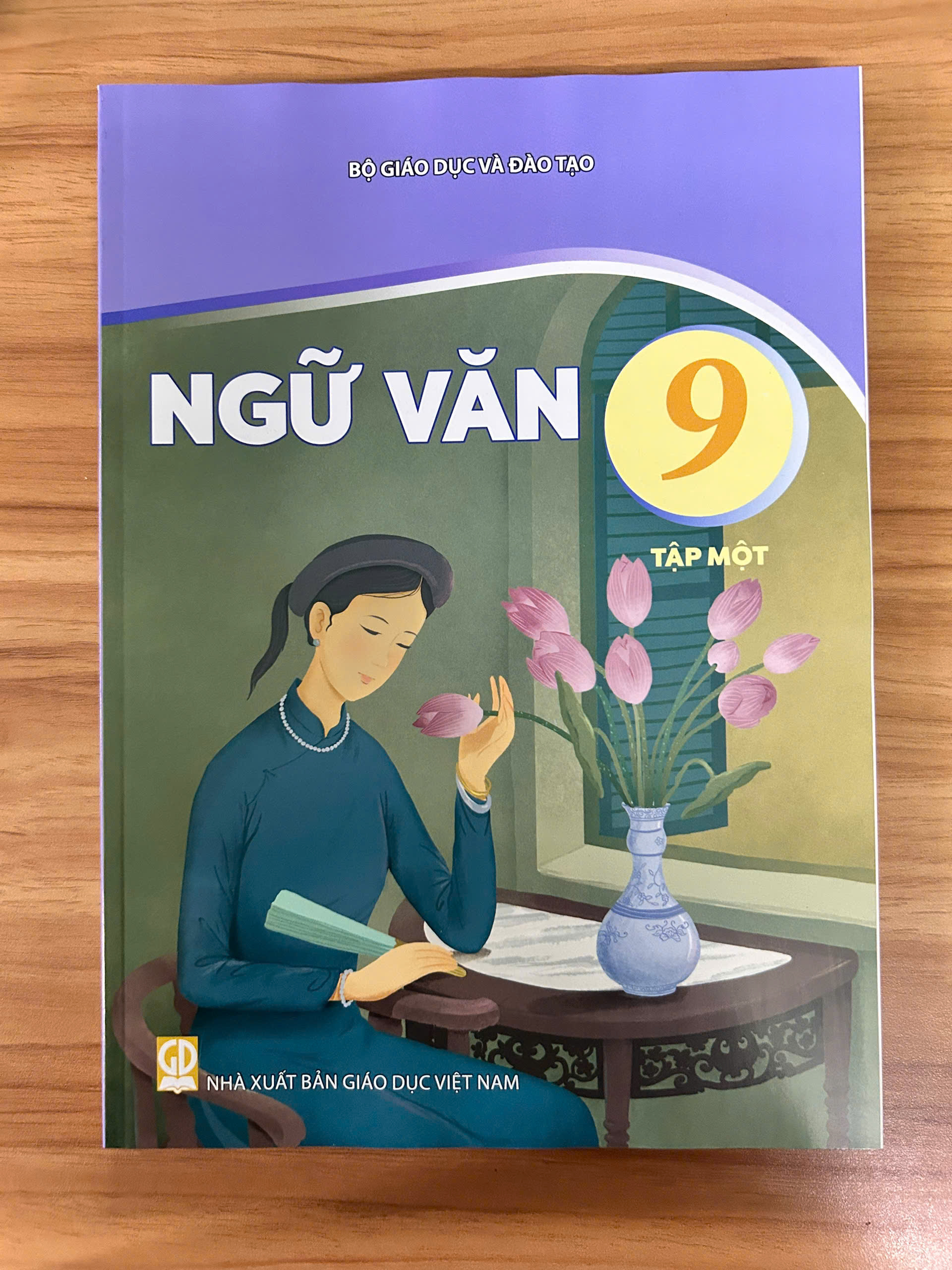 Sách giáo khoa Ngữ Văn 9- Tập một- Kết Nối Tri Thức Với Cuộc Sống (Kèm Nilon bọc Sách, nhãn tên)