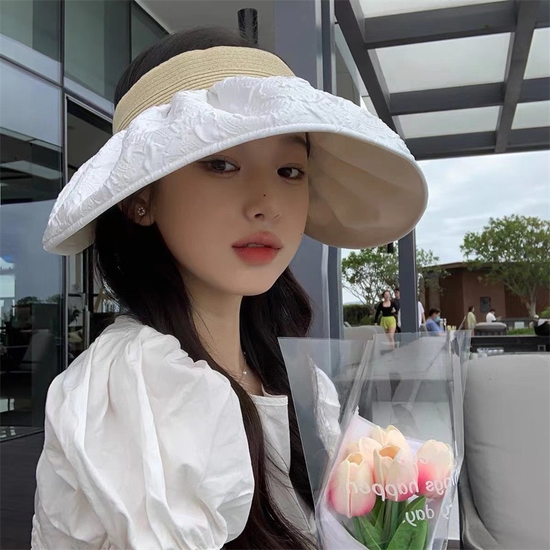 Mũ hở chóp rộng vành chống nắng cho nữ.