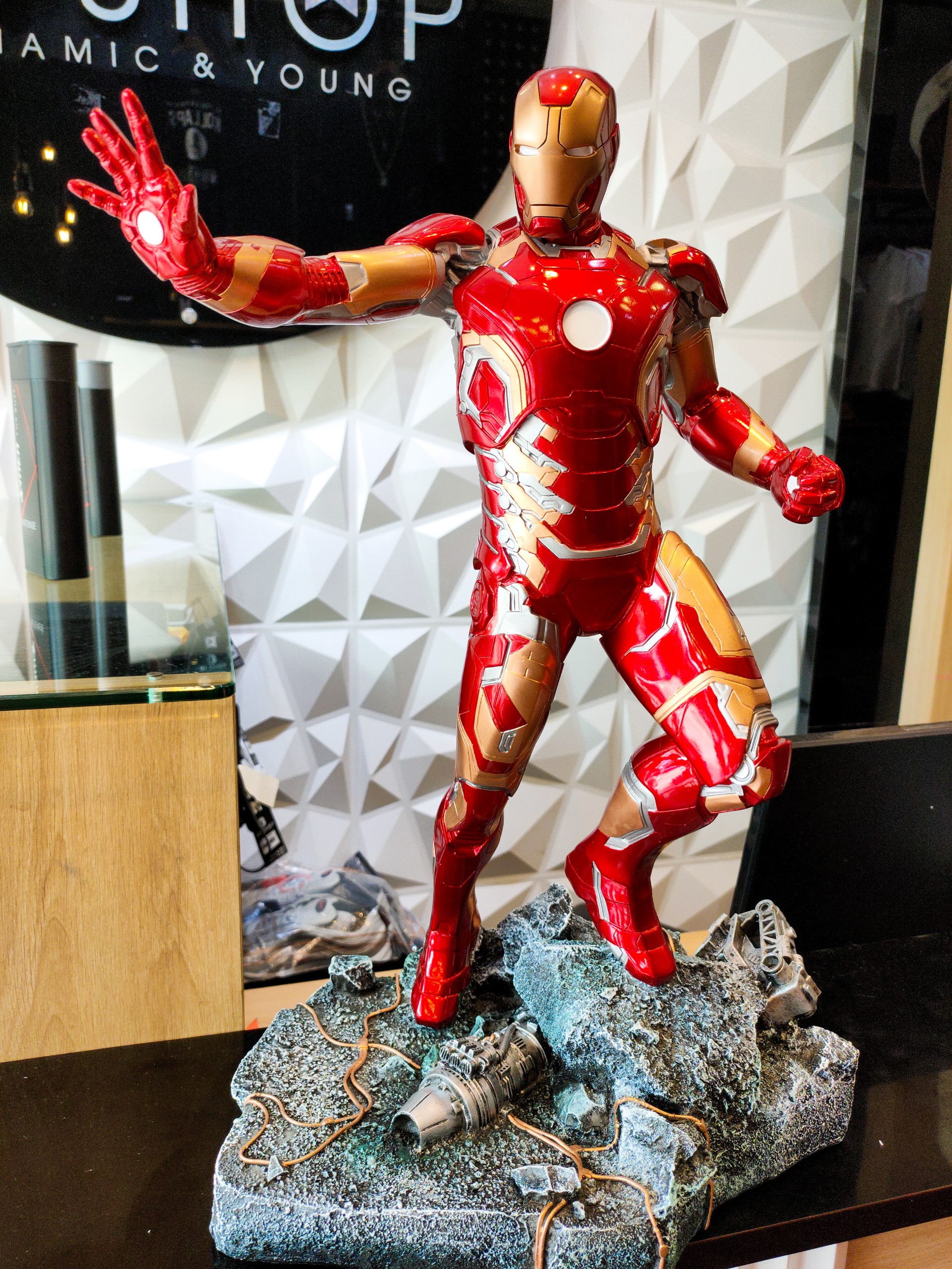 Mô hình iron man mk43 tỉ lệ 1/4 50cm cao cấp
