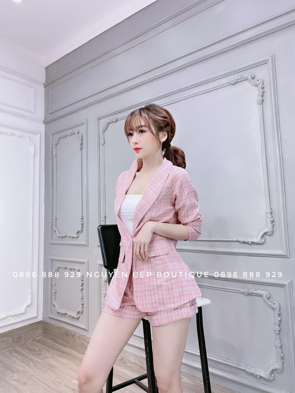 Sét vest caro ba món quần đùi + áo thun + áo vest caro