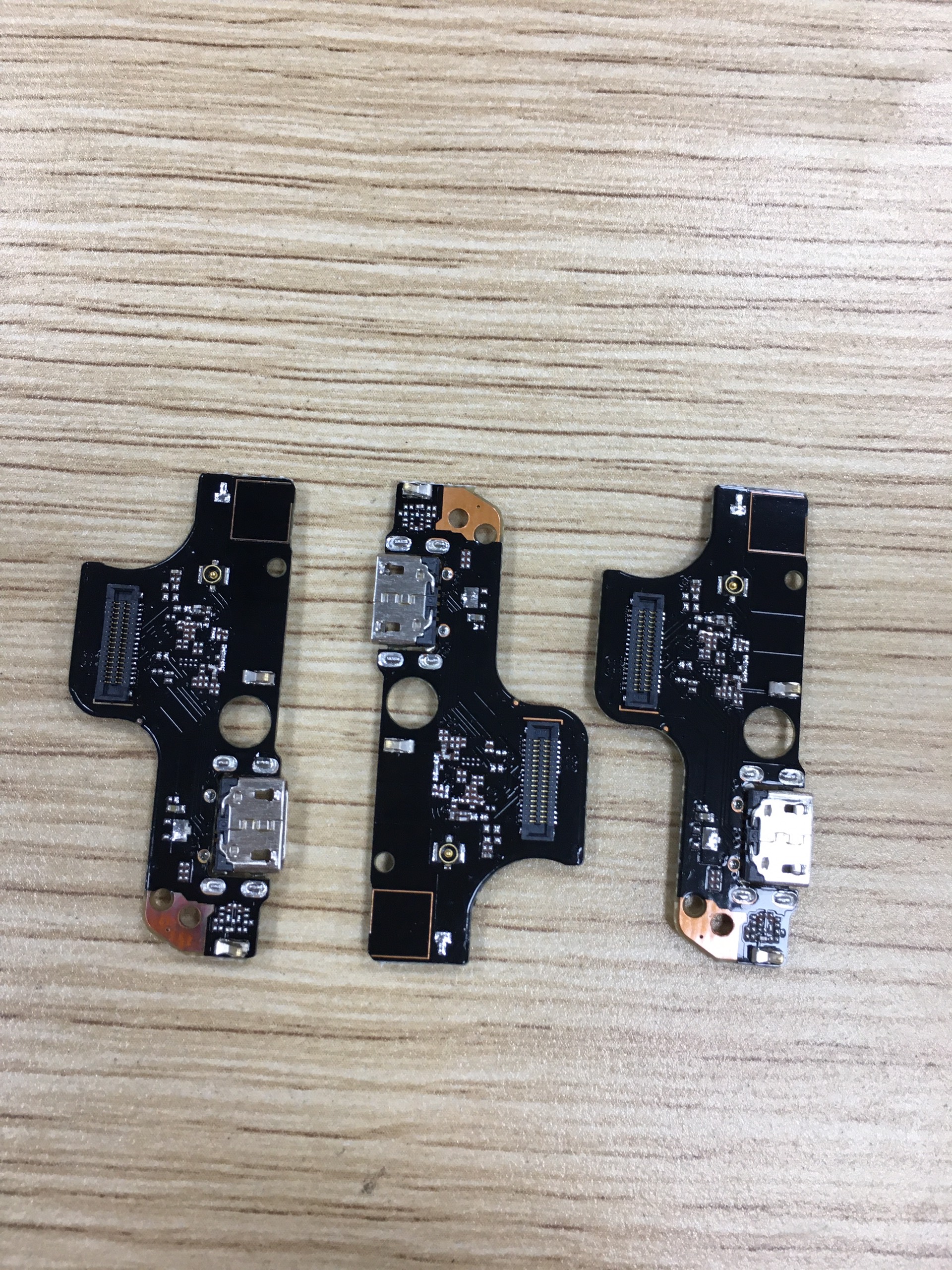 Bo cáp sạc nokia 2.4