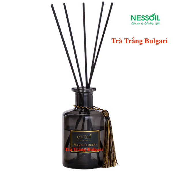 Bộ tinh dầu nước hoa thơm phòng hương Trà Trắng Bulgari 180 ml gồm 1 chai tinh dầu 180 ml + 1 bộ que sợi khuếch tán tinh dầu màu đen