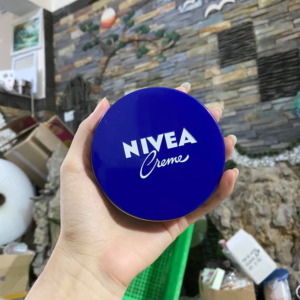Kem dưỡng ẩm??  kem dưỡng ẩm Nivea Cream 169g - mẫu mới chất lượng đảm bảo an toàn đến sức khỏe người sử dụng cam kết hàng đúng mô tả