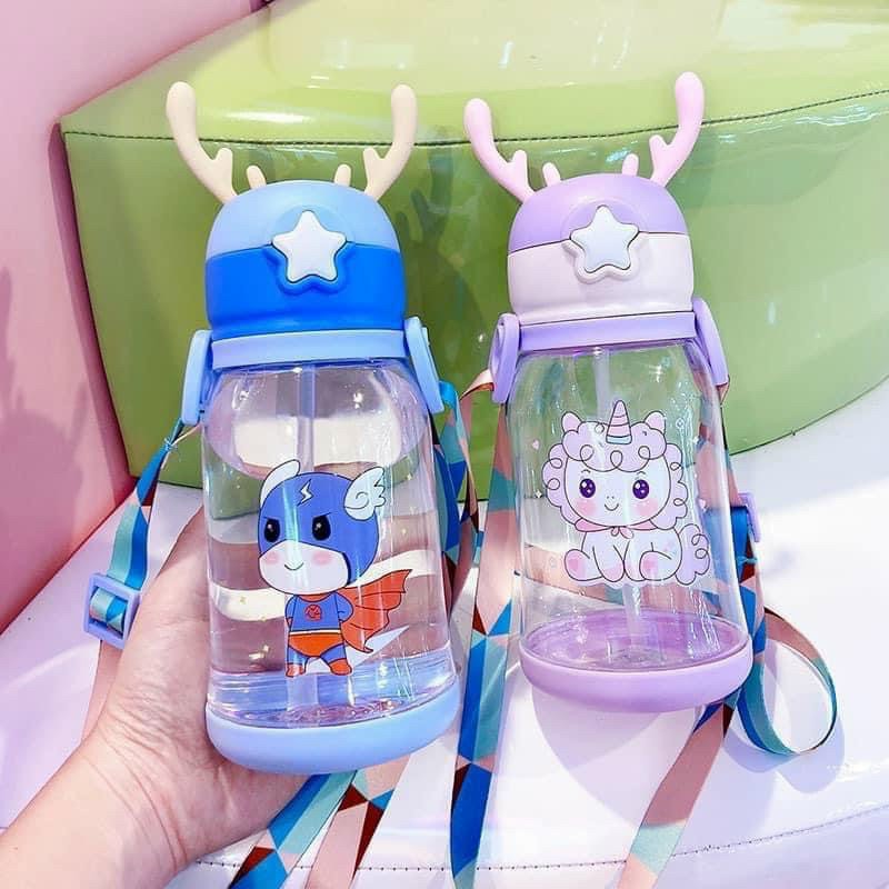 Bình đựng nước có ống hút cute cho bé đi học
