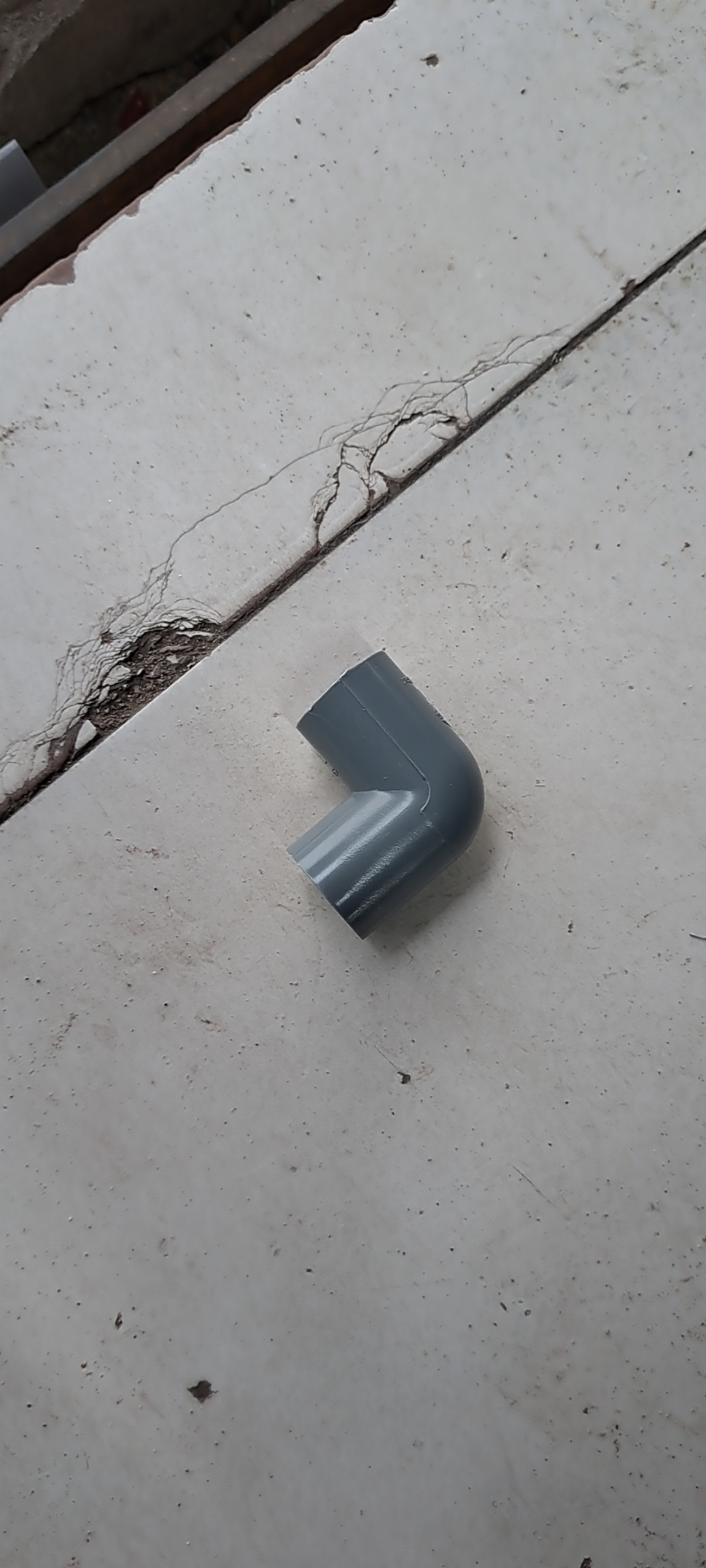 Cút 34,42, chếch 34,42, tê 34,42, ống nhựa pvc tiền phong