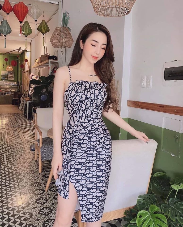 ĐẦM ÔM 2 DÂY XẾP LY BÈO THỜI TRANG ( CÓ MÚT NGƯC )