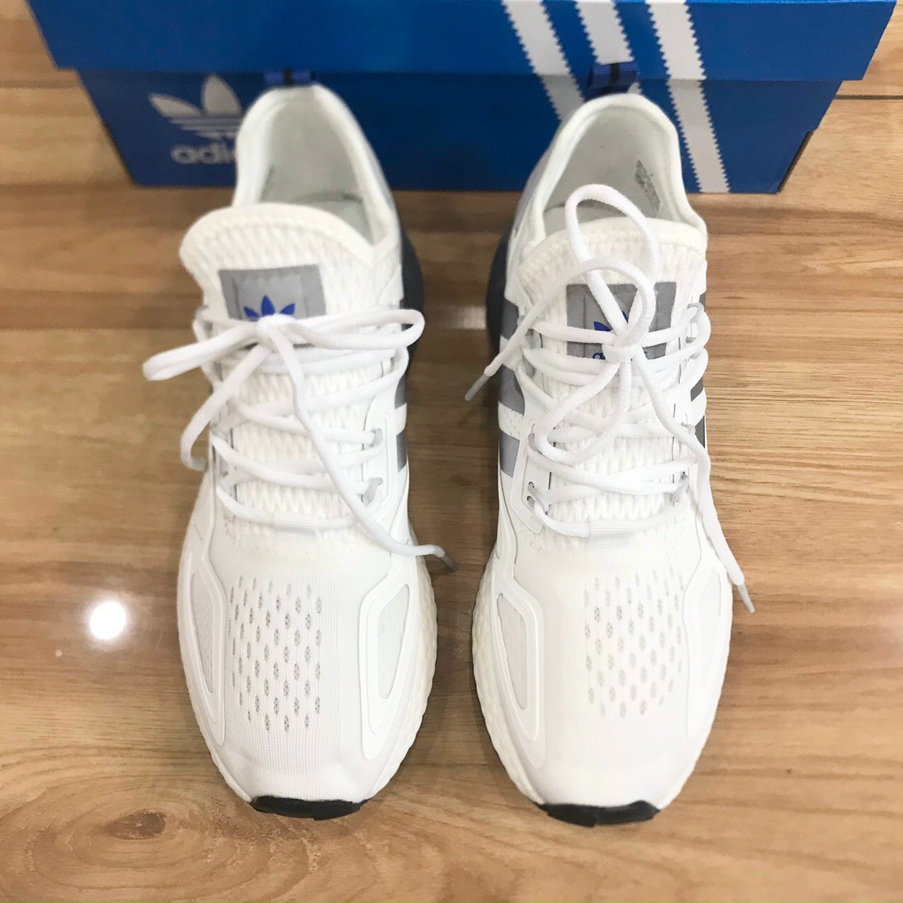 Adidas xz 2k về hàng