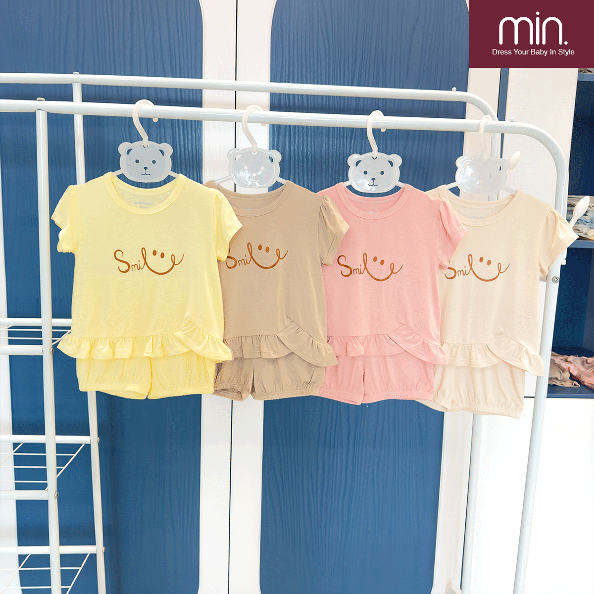 Bộ Cộc Tay Smile Anminaza Vải Petit Sợi Tre Co Dãn Thoáng Mát Dành Cho Bé Gái - Hàng Chính Hãng AMI0388