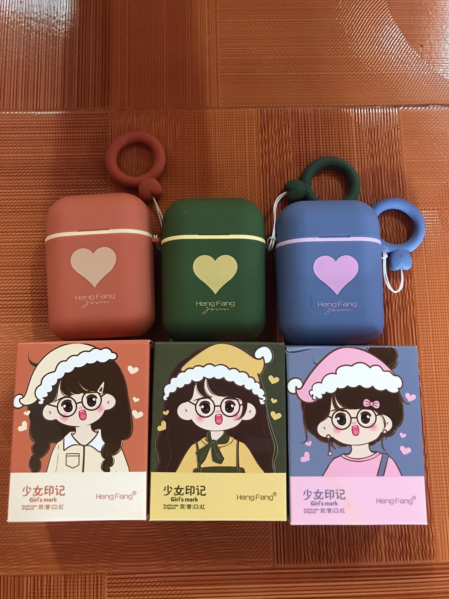 Set 2 Cây Son Lì Tai Nghe Heng Fang