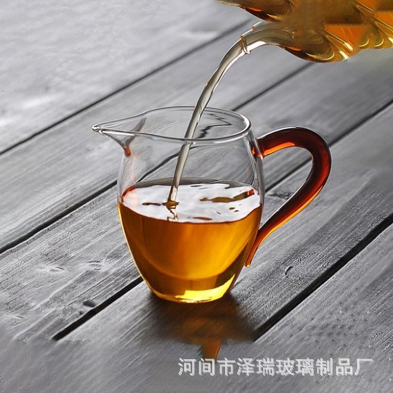 Tống trà thuỷ tinh không chì 380ml