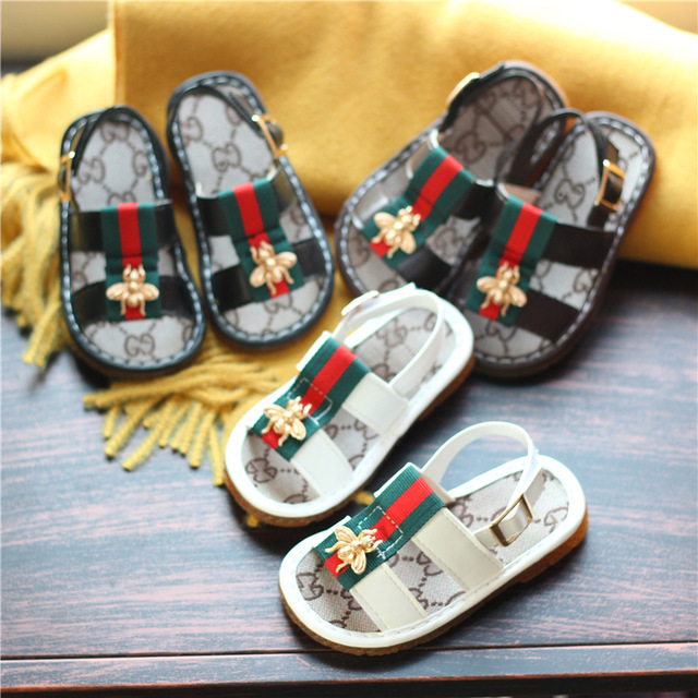 Sandal Cho Bé Trai Bé Gái Con Ong Size 21-25 Mã M69 (Form Nhỏ Chọn Tăng Size)