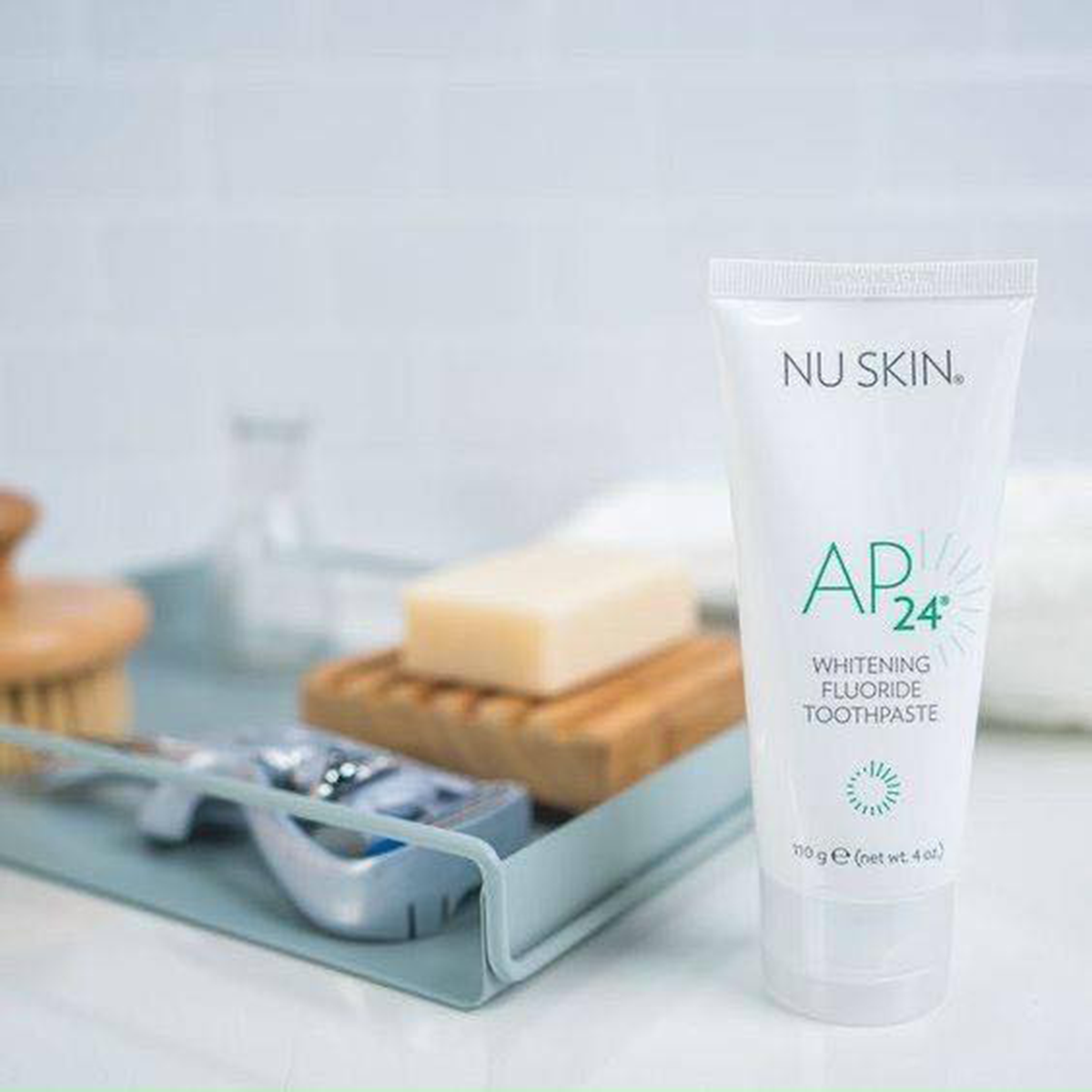 Kem Đánh Răng AP24 giúp răng trắng sáng loại bỏ mảng bám hiệu quả (tuýp 110ml)