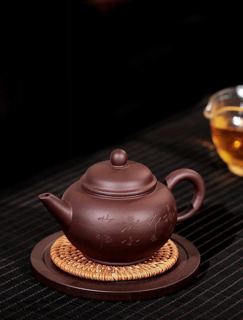 Ấm Tử Sa Nghi Hưng Thủy Bình 250 ml (Tử Nê)