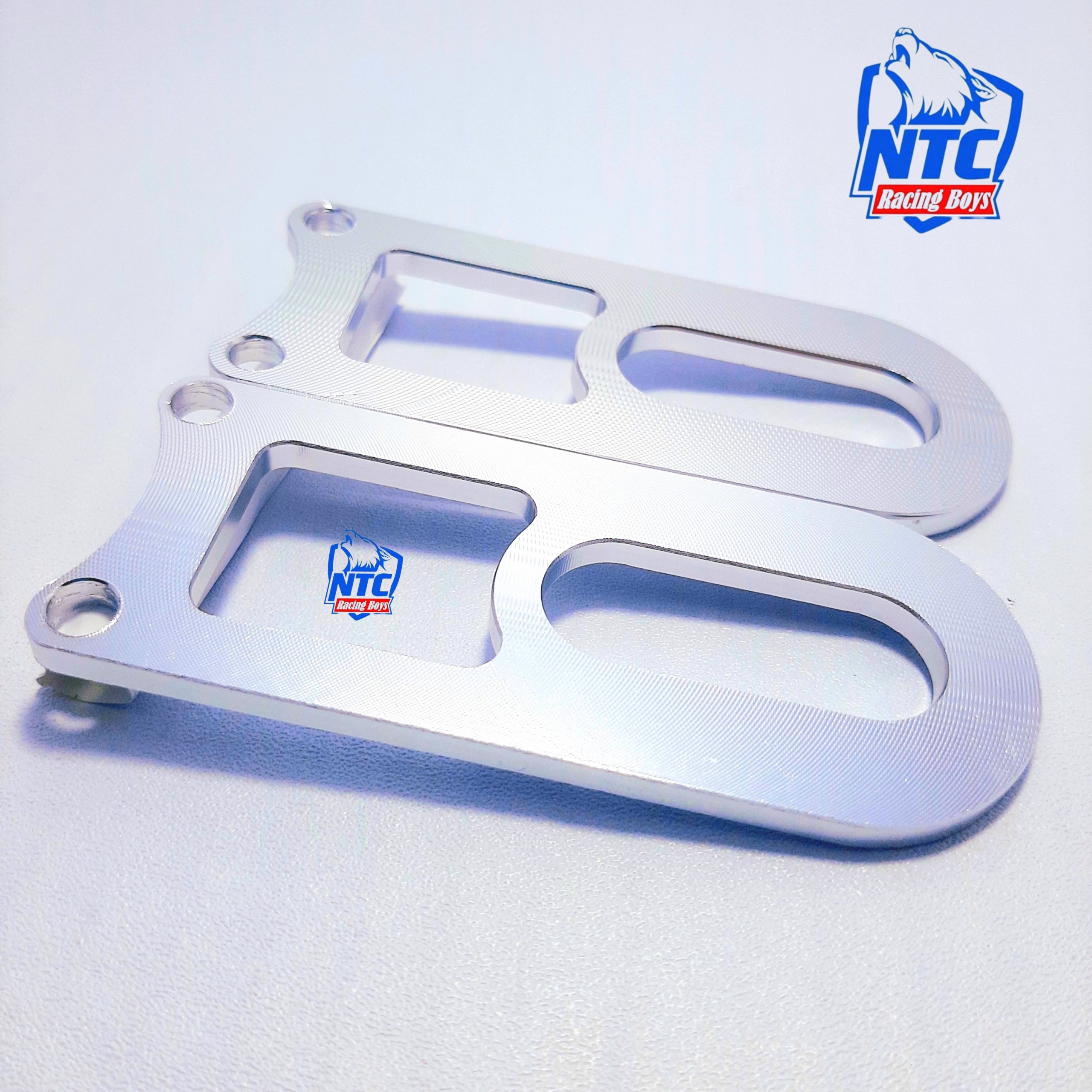 Nẹp gắp nhôm cnc, nẹp gắp gắn được mọi xe gắp vuông trừ xe tank chất lượng như hình ảnh 100%