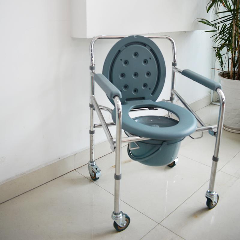 Ghế bô vệ sinh có bánh xe, để chân lucass gx300