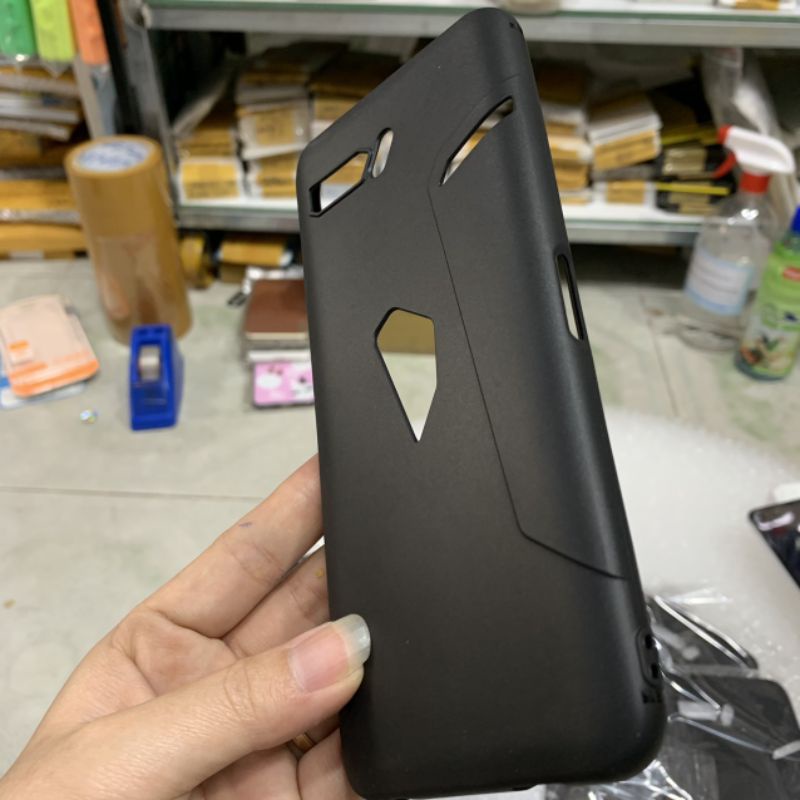 Ốp lưng asus rog phone 2 dẻo đen nhám