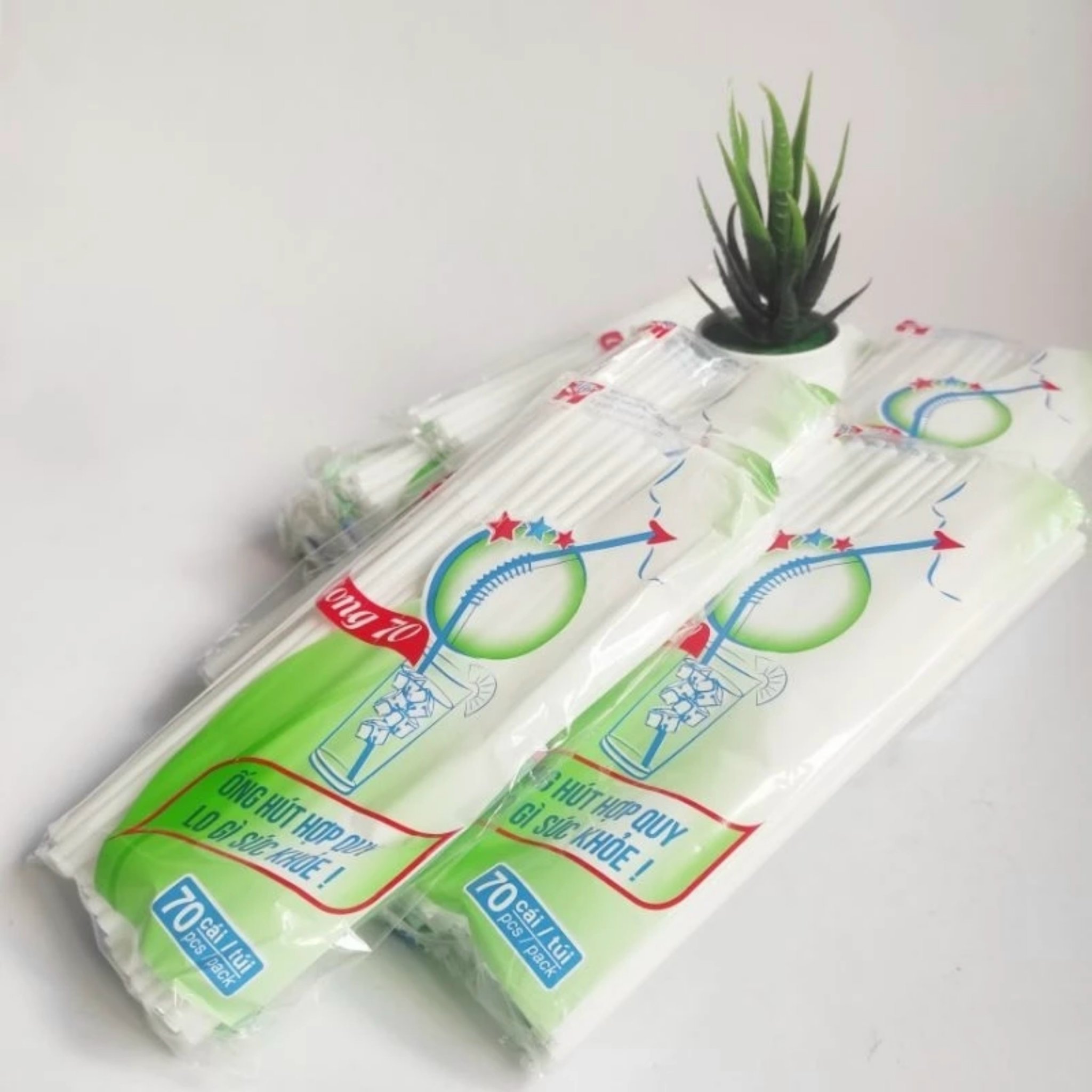 Bịch 200 ống hút trắng bẻ cong cao cấp, đầu bẻ cong, loại tốt phi 6