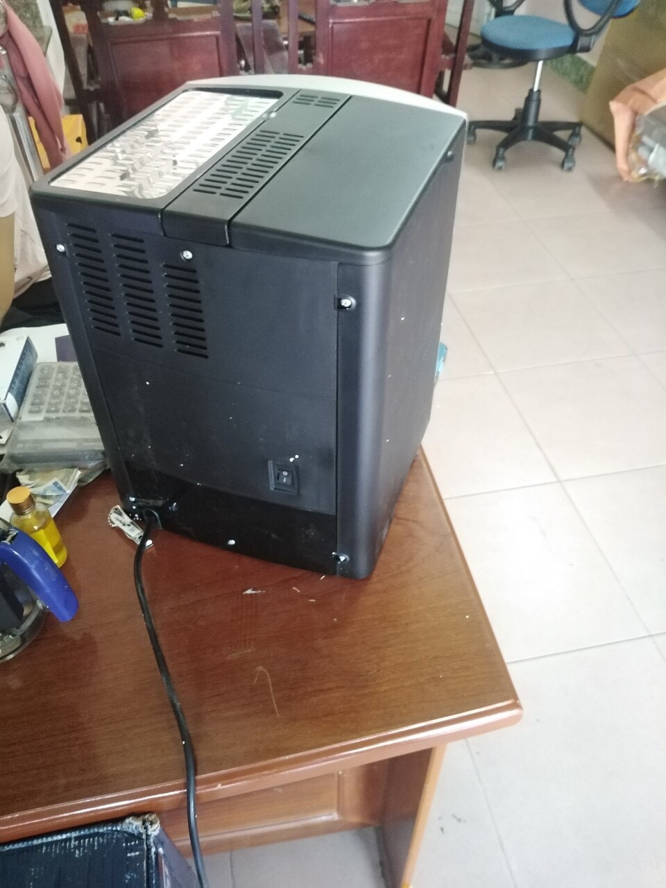 Máy pha cà phê delonghi esam 3200.s