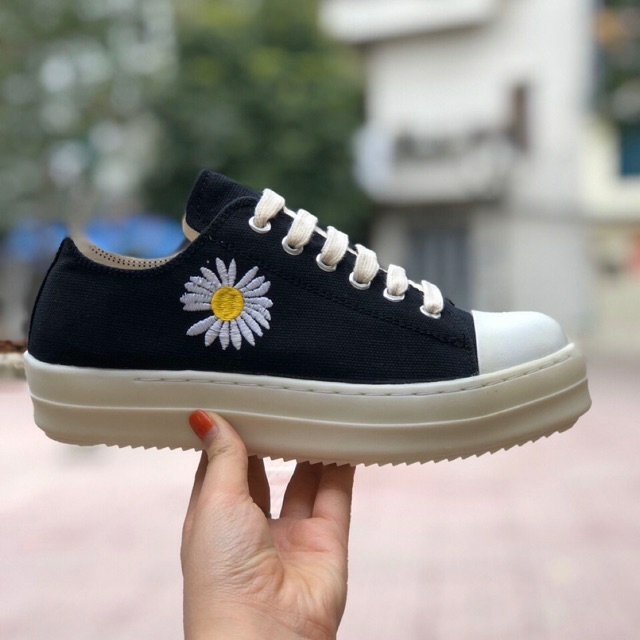Giày thể thao nam nữ RO cổ ngắn thêu cúc họa mi siêu đẹp -Full size 35 đến 43