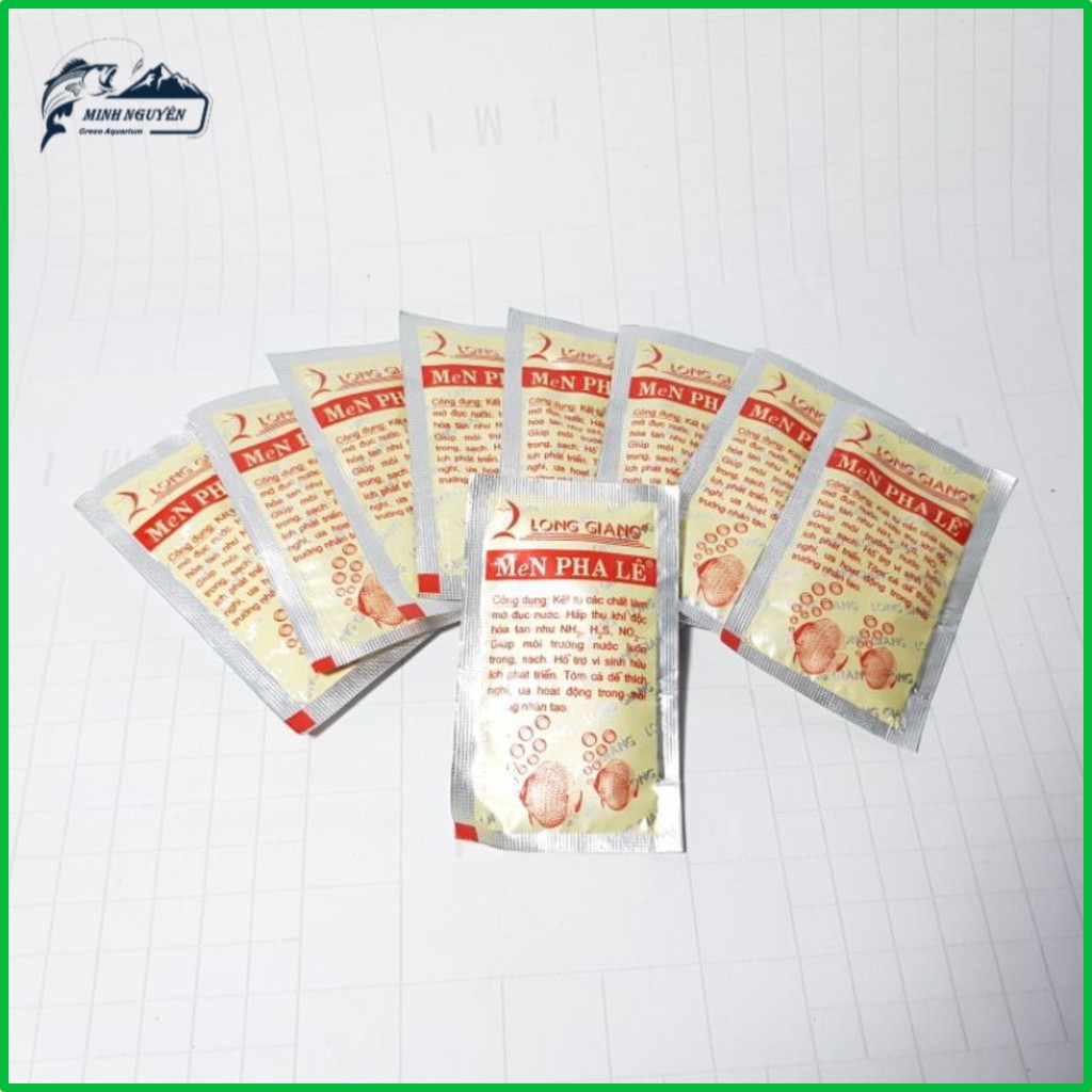 Men pha lê giúp làm trong nước bể cá