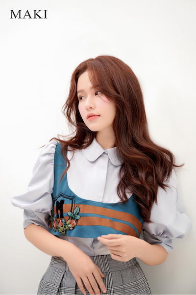 MAKI - Wendy Shirt - Áo xanh ghi