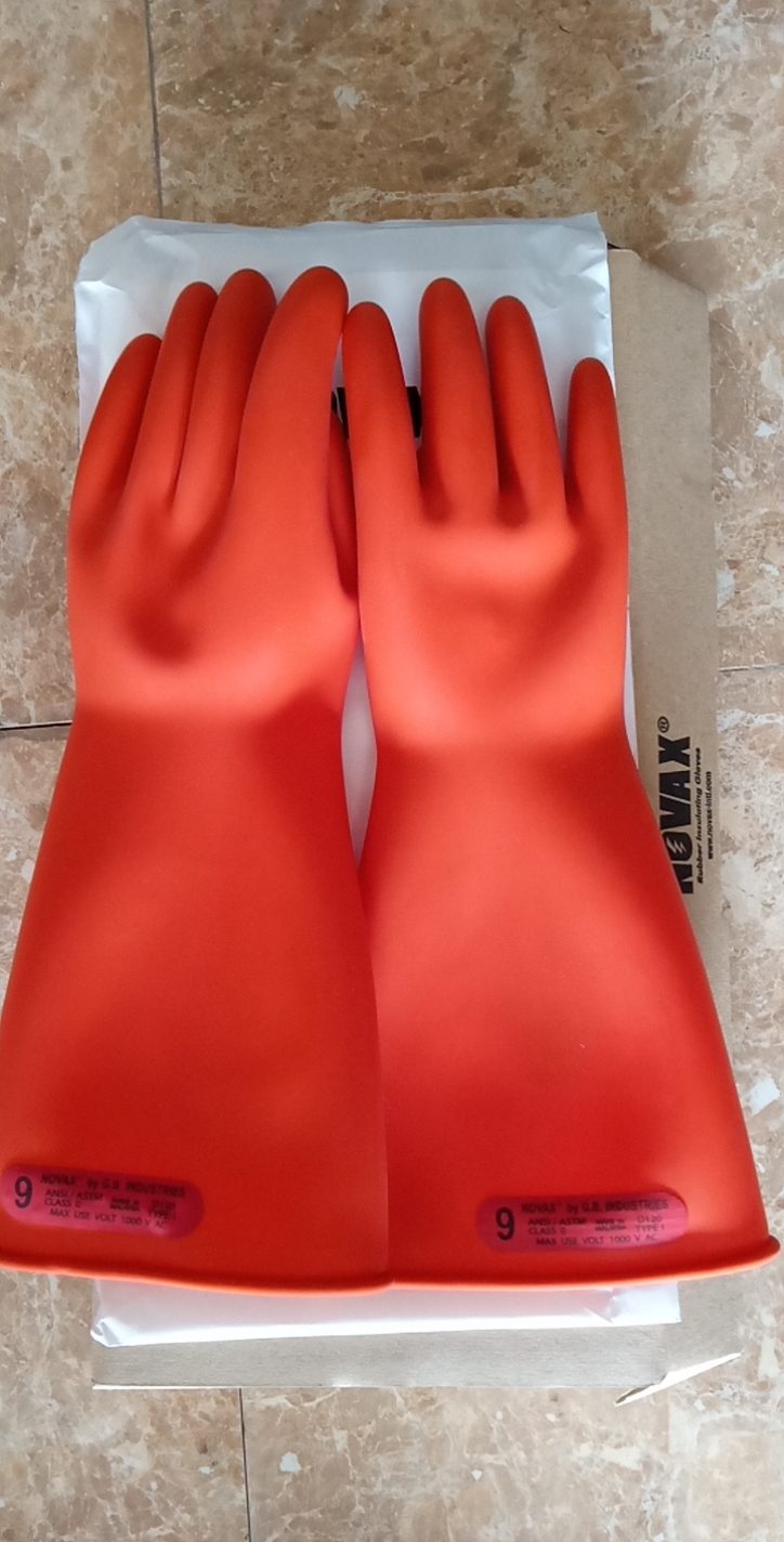 Găng tay cao su cách điện hạ áp NOVAX Class 0